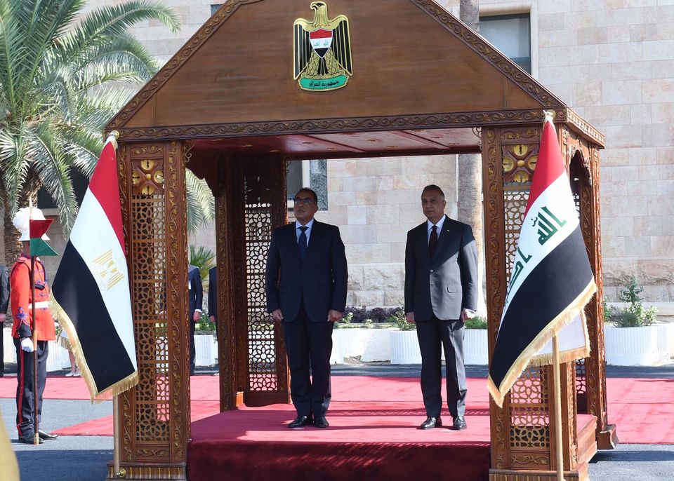 مراسم إستقبال رئيس الوزاراء المصري بالعراق