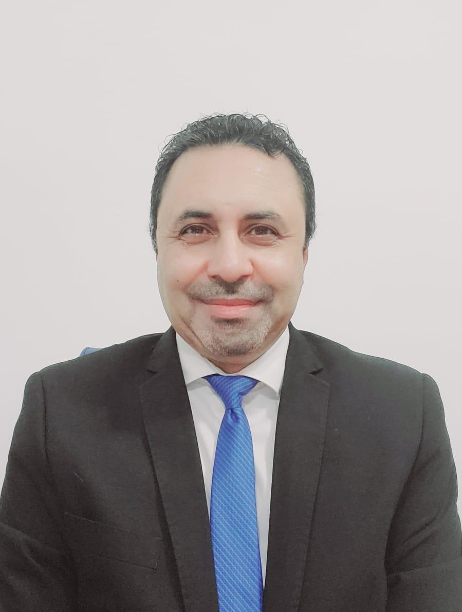 أشرف جابر مدير مؤسسة بيت الخبرة الإماراتية