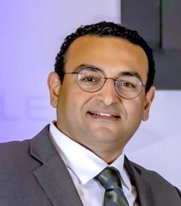 أمير حكيم، المدير التنفيذي لقطاع الموارد البشرية والتطوير المؤسسي
