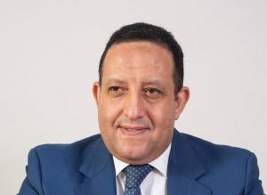 الدكتور محمد عبدالغني رئيس مجلس إدارة المكتب الاستشارى ECB
