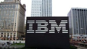 شركة IBM تطلق مجموعة حلول الحوسبة للخدمات المالية والتحول الرقمي