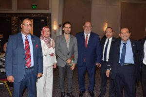 وزارة الشباب والرياضة تكرم رئيس مجلس إدارة شركة الشبة المصرية