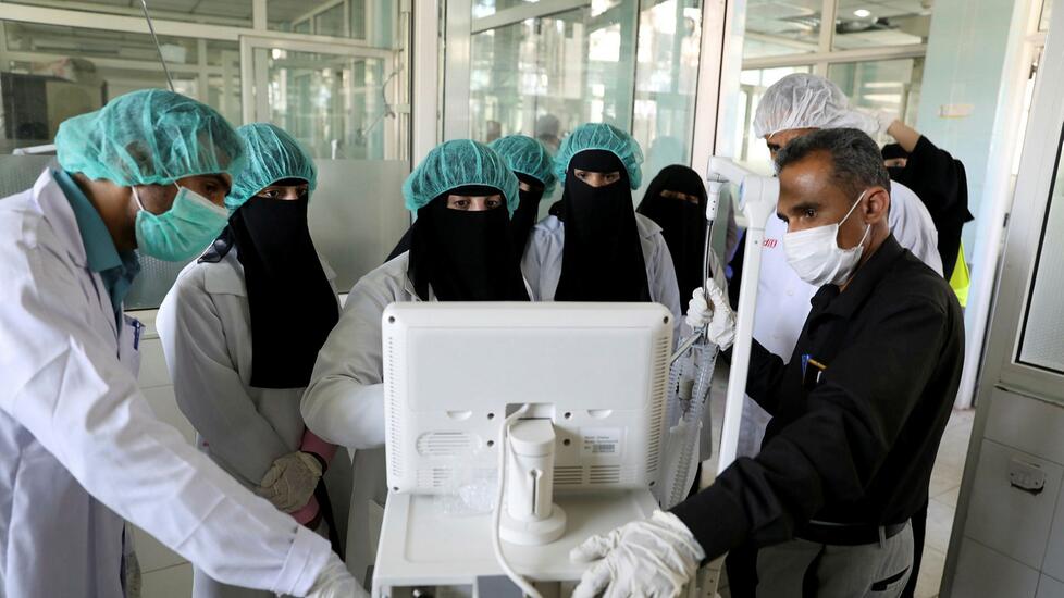 اليمن يتوقع حصوله علي 151 ألف جرعة لقاح كورونا نهاية الشهر الجاري