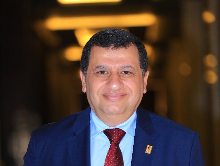 الدكتور أحمد عز الدين، الرئيس التنفيذي والعضو المنتدب لمجموعة مستشفيات كليوباترا