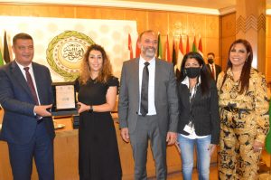 «اتصالات» تفوز بجائزة المشروعات المستدامة من المجلس العربي للمسئولية المجتمعية