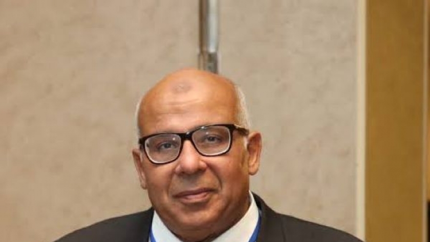 هشام الديب رئيس جامعة القاهرة الجديدة التكنولوجية