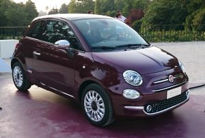 فيات 500