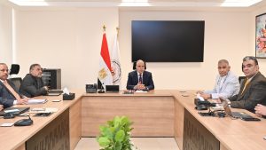 وزير الري يبحث موقف مشروع "الإدارة الذكية للموارد المائية بقطاع الزراعة في مصر"