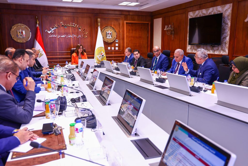 وزيرة التنمية المحلية