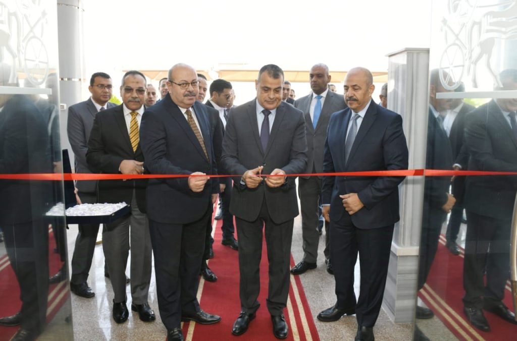 وزير الإنتاج الحربي